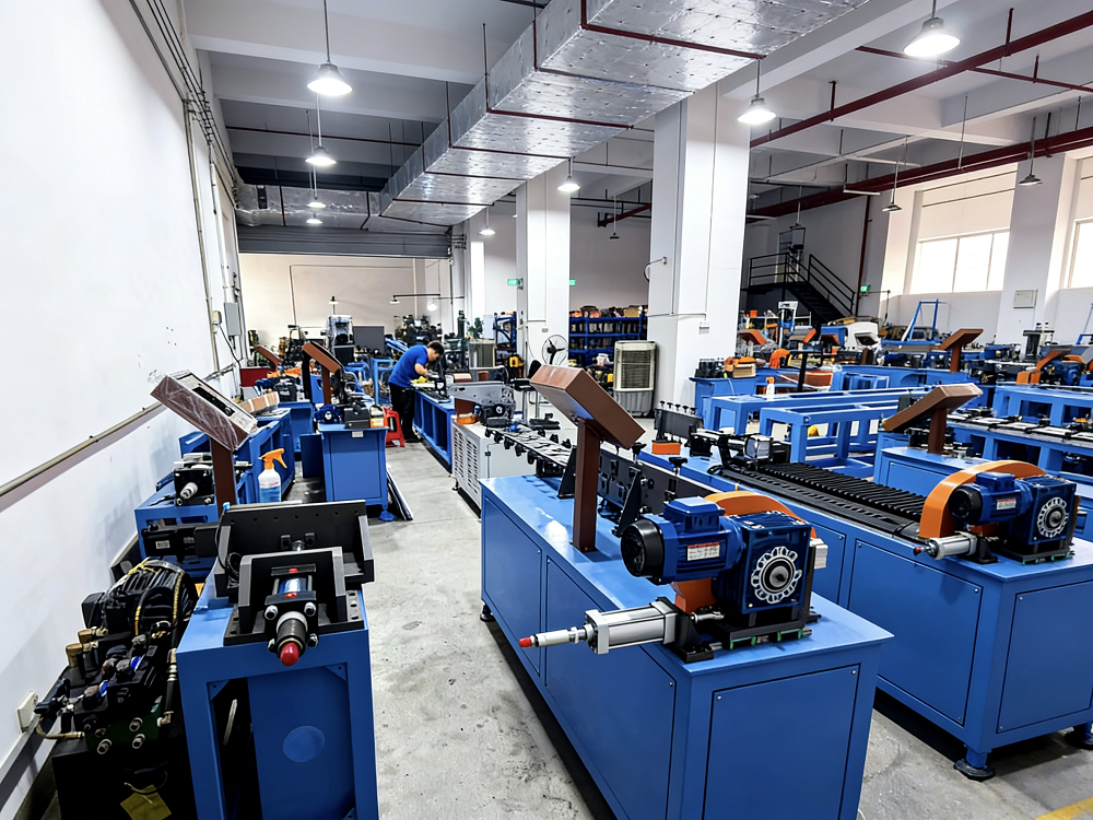 straightening and cutting machine.png